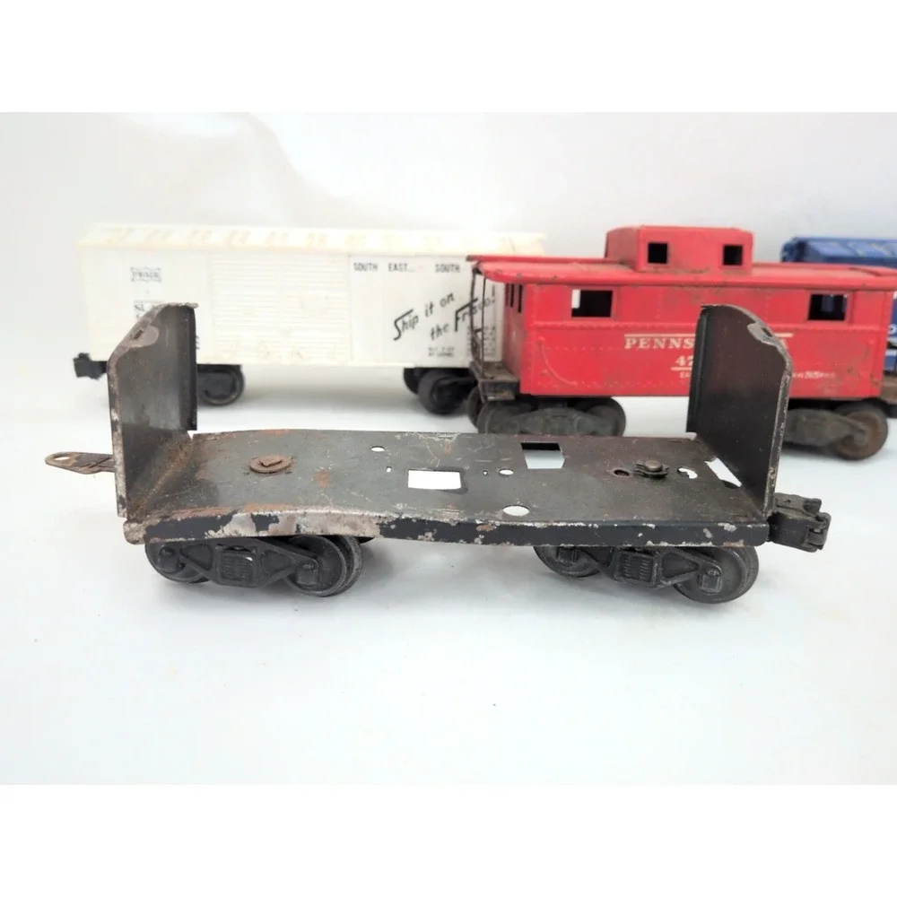 LIONEL O GAUGE No. 242  2-4-2 LOCOMOTIVE & Mixed Loot Sunoco Penn 477618